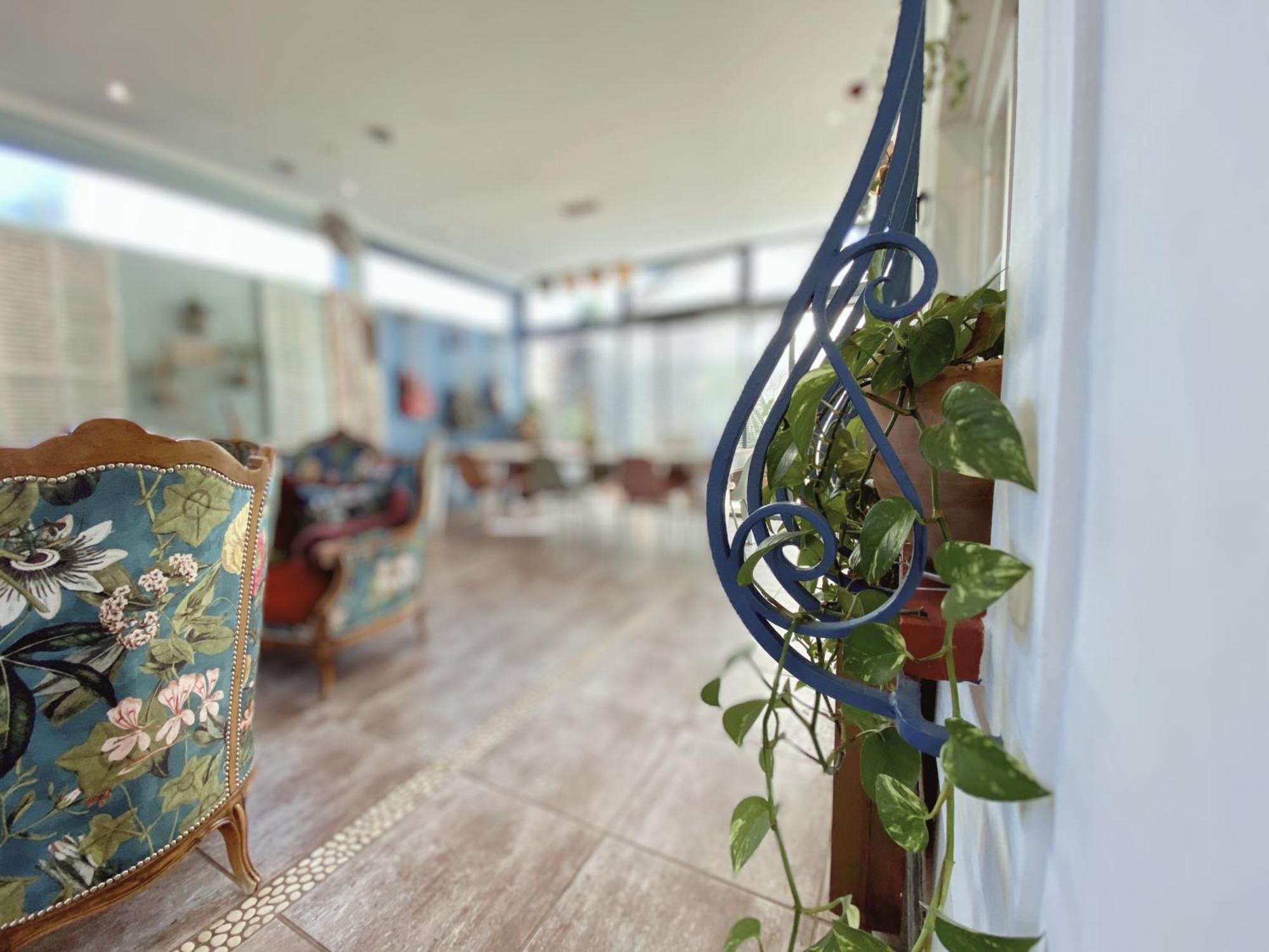 Hotel La Jabotte Antibes Esterno foto
